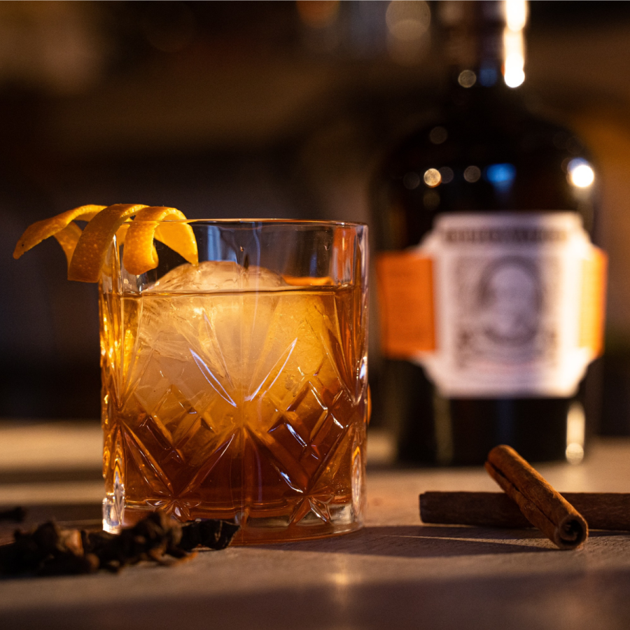 Rum old-fashioned cocktail